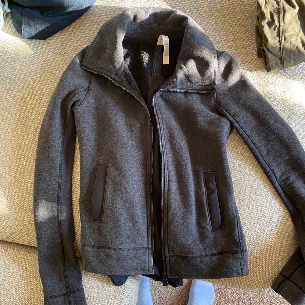 Lululemon zip up jacket